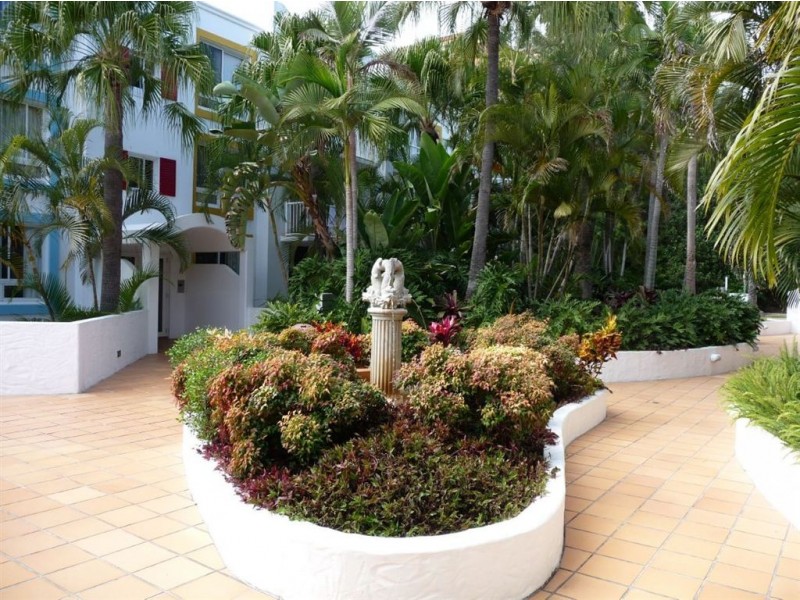 41/28 Chairlift Avenue, Miami QLD 4220