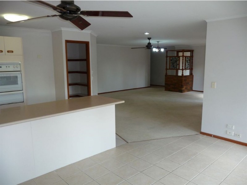 129 Thorngate Drive, Robina QLD 4226