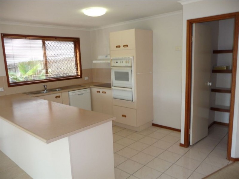 129 Thorngate Drive, Robina QLD 4226