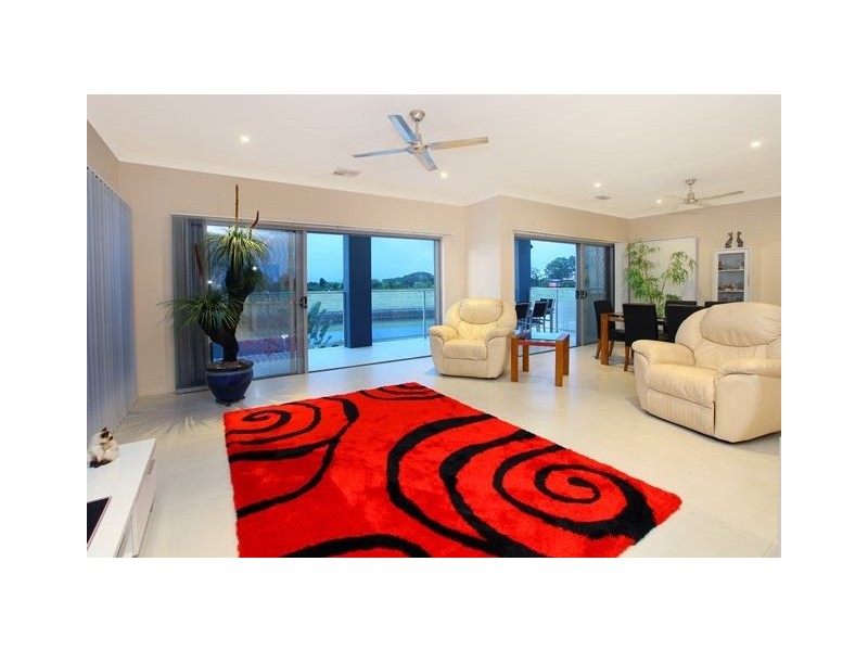 32A Harbourvue Court, Helensvale QLD 4212