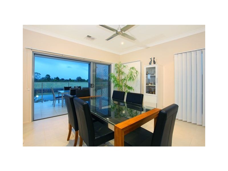 32A Harbourvue Court, Helensvale QLD 4212