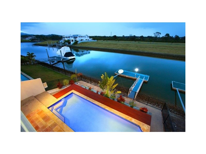 32A Harbourvue Court, Helensvale QLD 4212