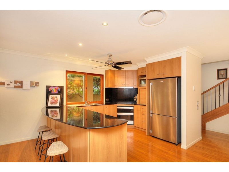 29 Dudley Street, Mermaid Beach QLD 4218