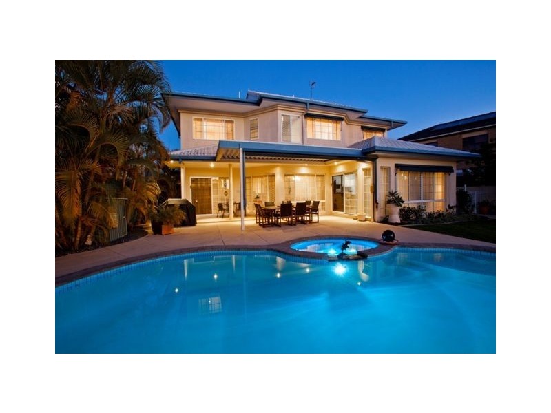 11 Malvern Place, Robina QLD 4226