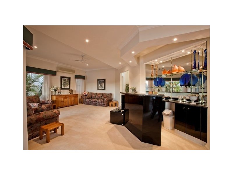 11 Malvern Place, Robina QLD 4226