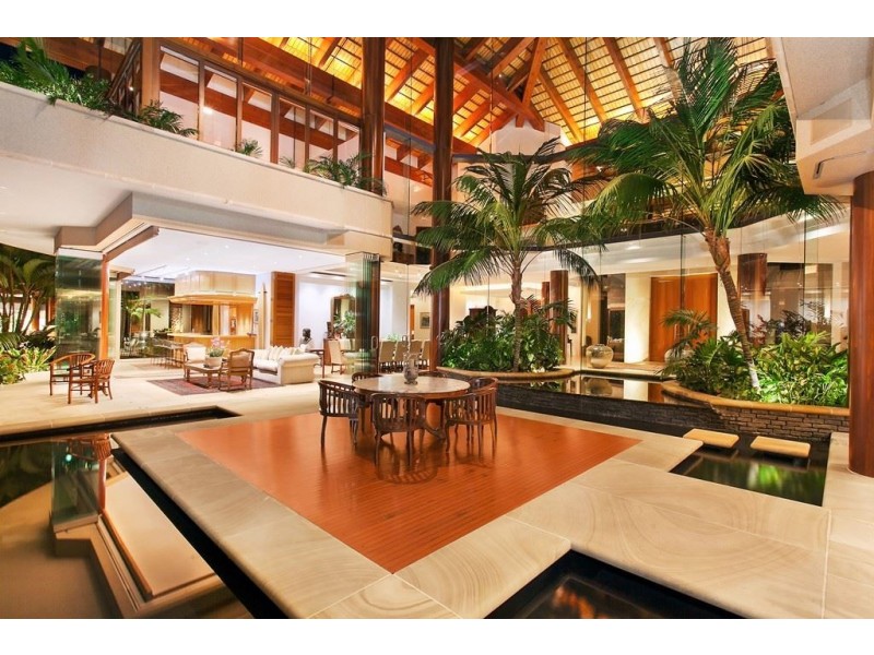 57 The Corso, Isle Of Capri QLD 4217