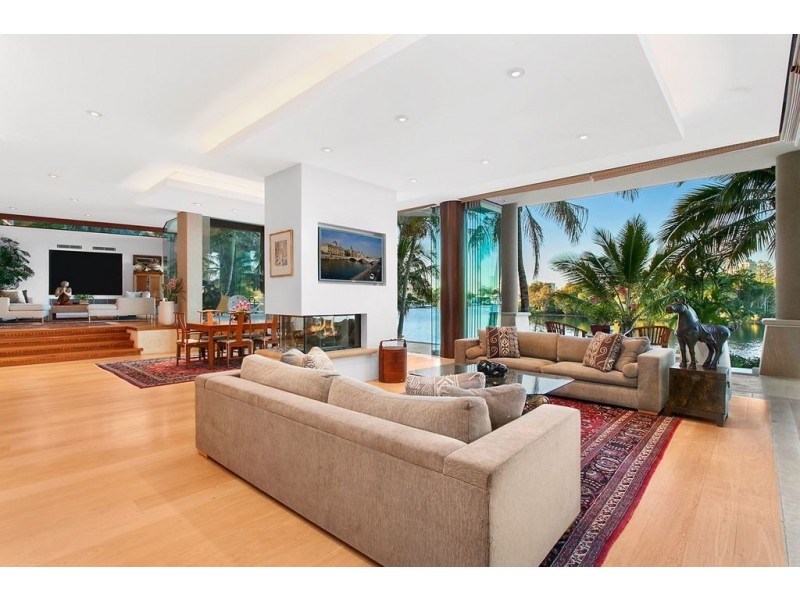 57 The Corso, Isle Of Capri QLD 4217