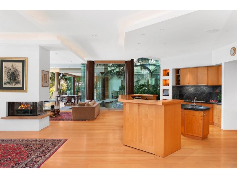 57 The Corso, Isle Of Capri QLD 4217