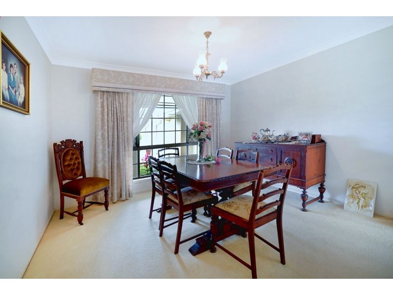 23 Namatjira Court, Broadbeach Waters QLD 4218