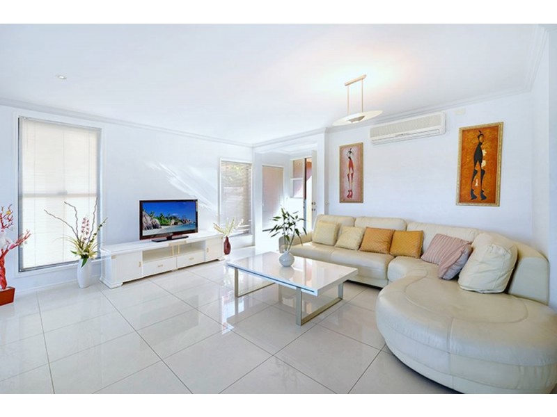 15/4 University Drive, Robina QLD 4226