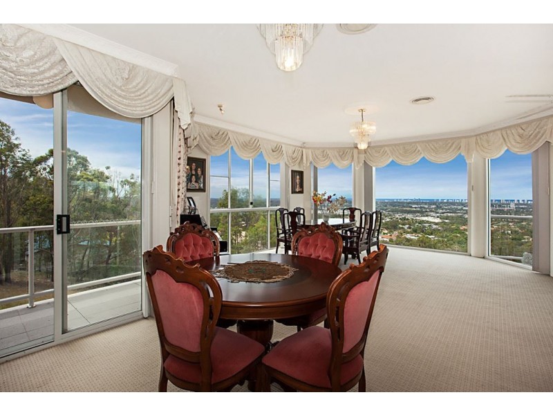 25 Moroccan Street, Highland Park QLD 4211