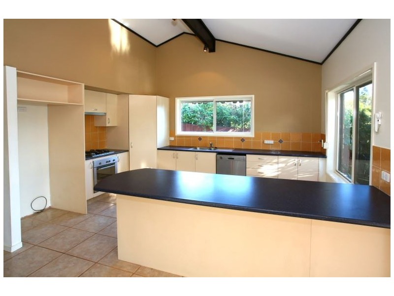 6 Cedar Place, Broadbeach Waters QLD 4218