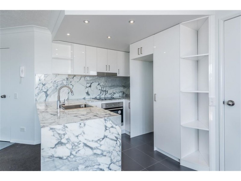 50/484 Marine Parade, Biggera Waters QLD 4216