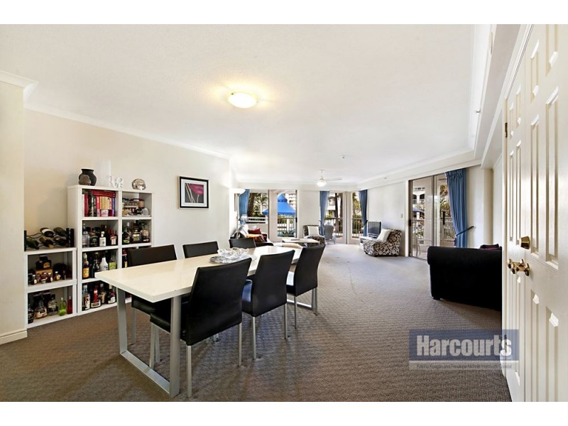 14 View Avenue, Surfers Paradise QLD 4217