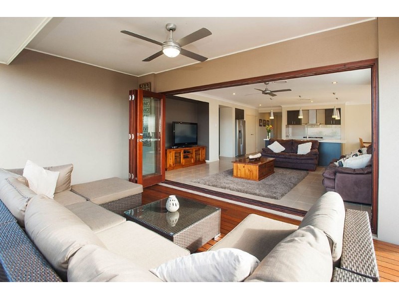 23 Galley Road, Hope Island QLD 4212