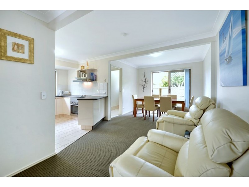 7/146 Central Street, Labrador QLD 4215