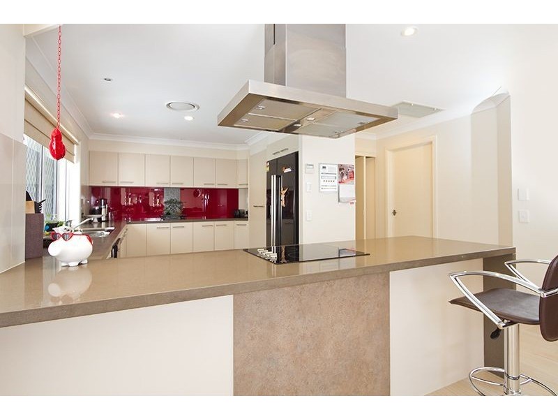 50 Santa Cruz Blvd, Clear Island Waters QLD 4226