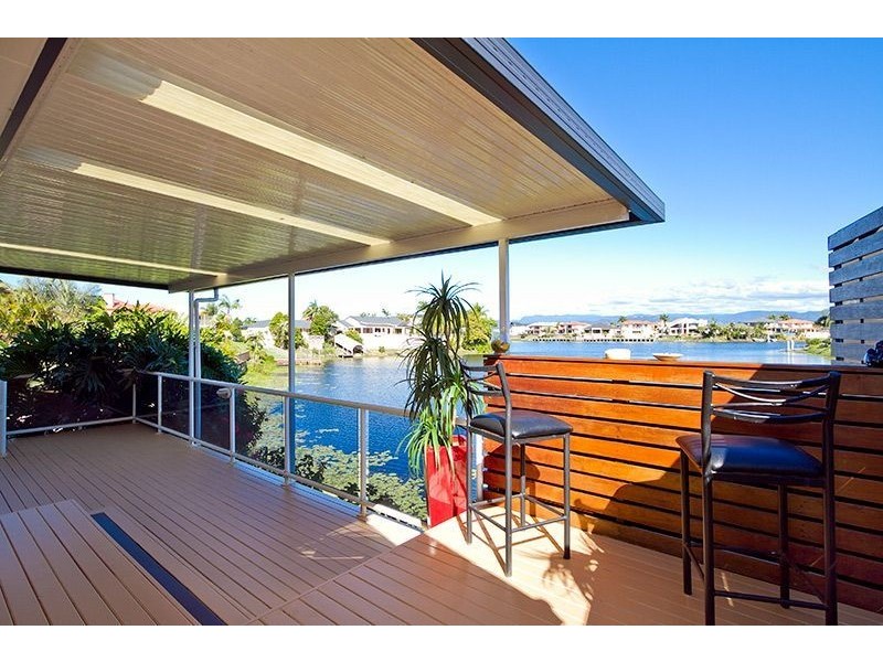 50 Santa Cruz Blvd, Clear Island Waters QLD 4226