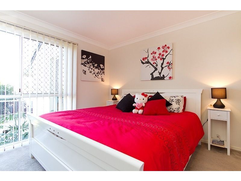 50 Santa Cruz Blvd, Clear Island Waters QLD 4226