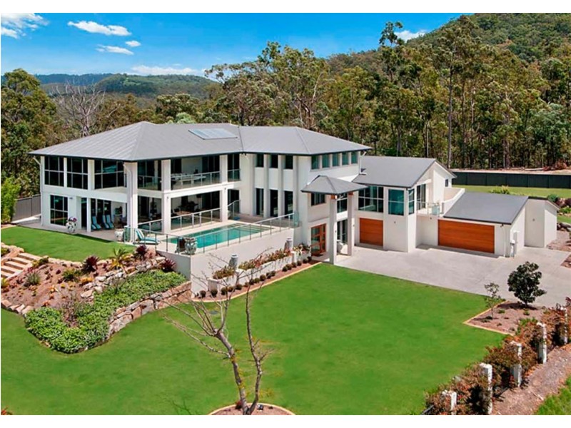 219 Crane Crescent, Nerang QLD 4211