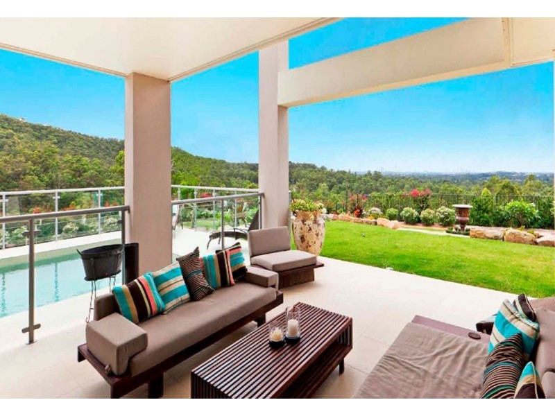 219 Crane Crescent, Nerang QLD 4211