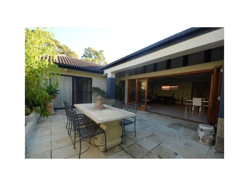 19 Imperia Crescent, Varsity Lakes QLD 4227