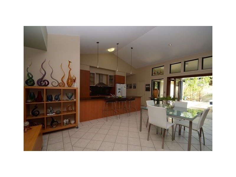 19 Imperia Crescent, Varsity Lakes QLD 4227