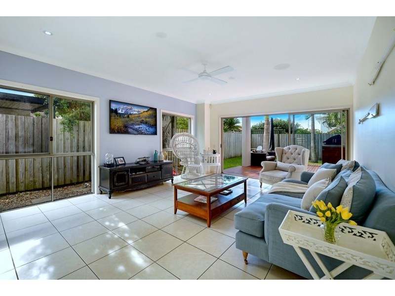 1/49 Albion Avenue, Miami QLD 4220