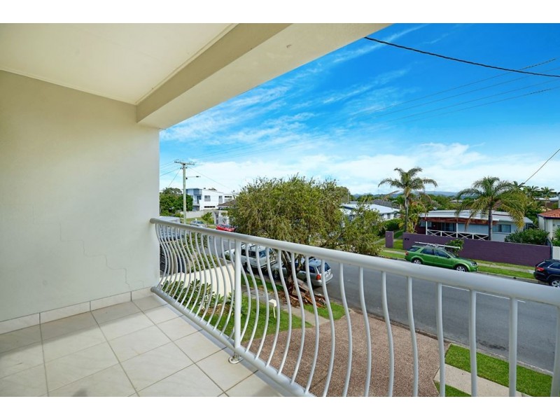 1/49 Albion Avenue, Miami QLD 4220