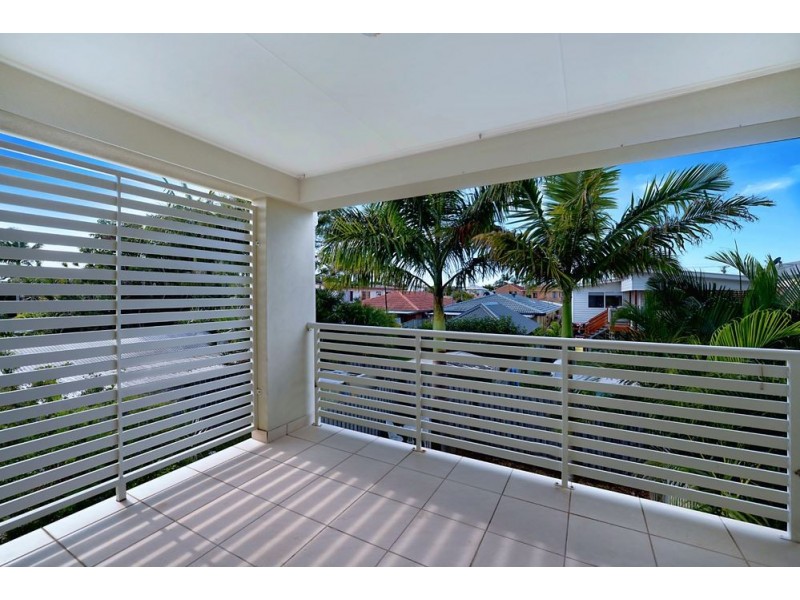 1/49 Albion Avenue, Miami QLD 4220