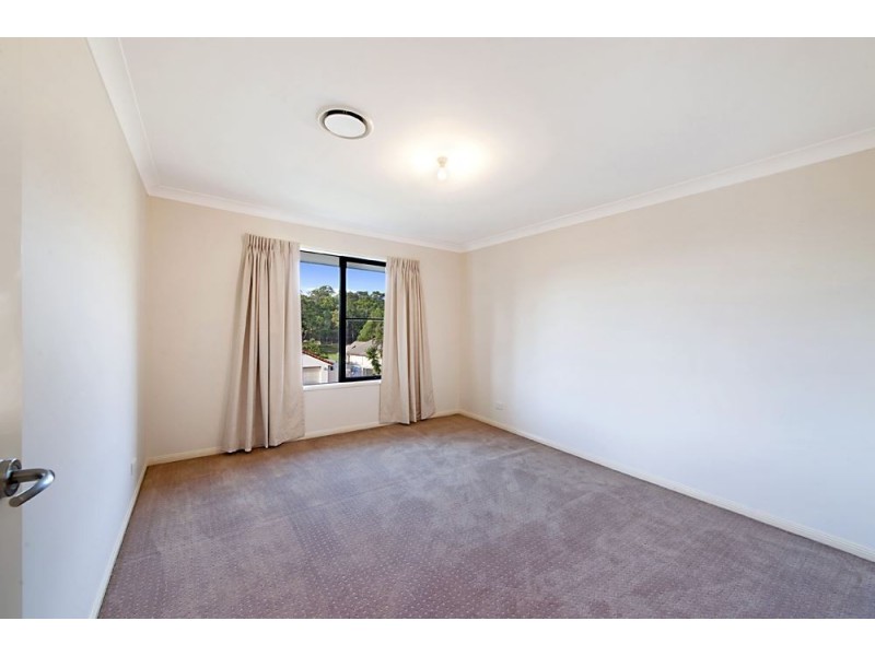 29 Canada Place, Arundel QLD 4214