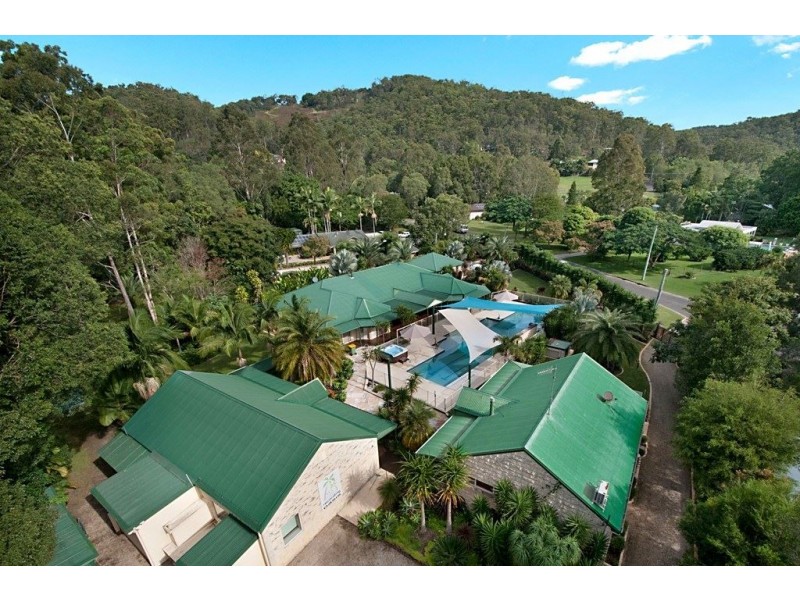 11 Camphorlaurel Court, Tallebudgera Valley QLD 4228