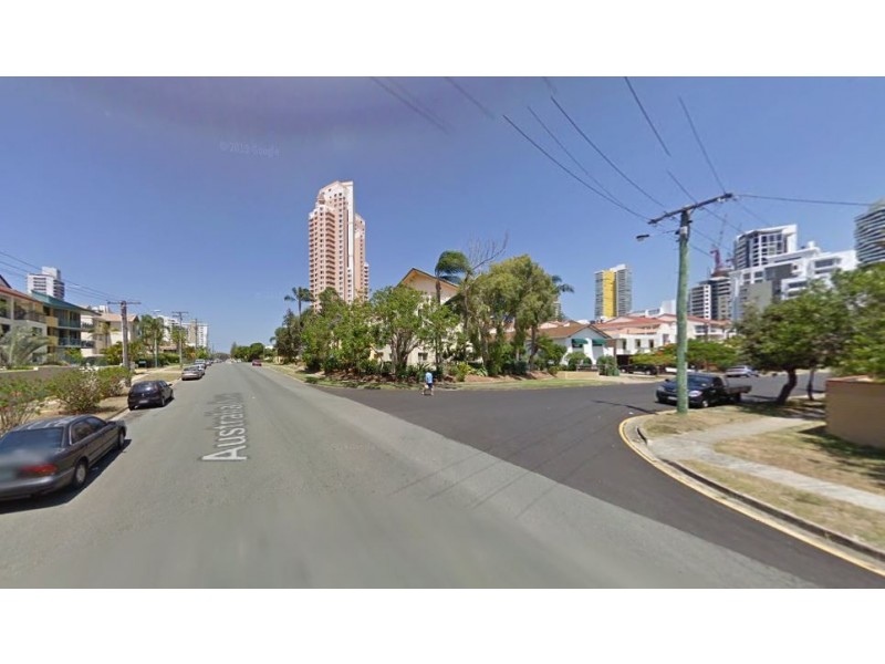 33 Australia Avenue, Broadbeach QLD 4218