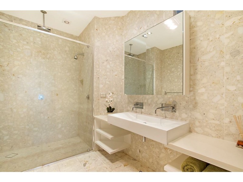 14a Lavarack Road, Mermaid Beach QLD 4218