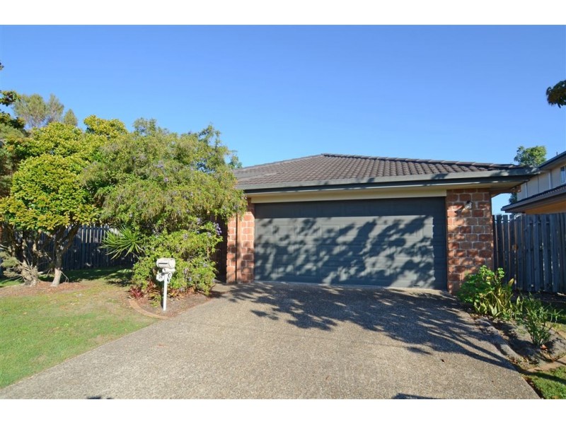 24 Tracey Crescent, Varsity Lakes QLD 4227