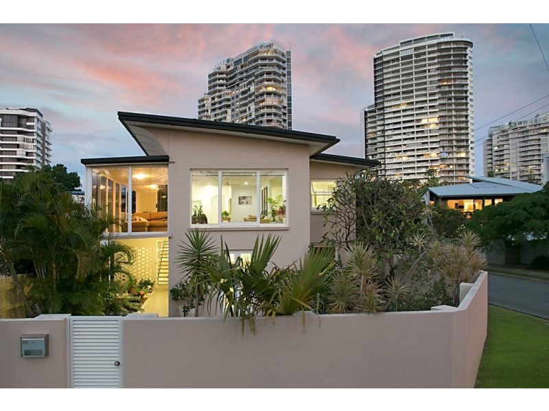 51 Rankin Parade, Main Beach QLD 4217