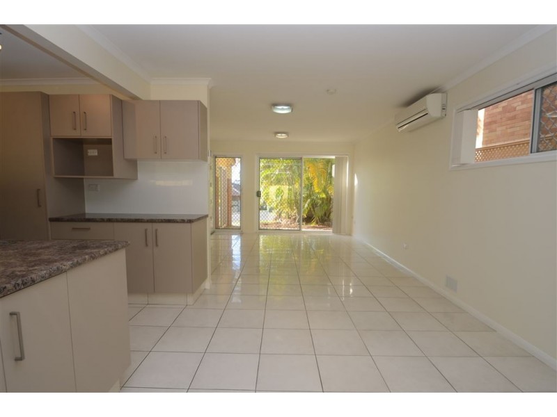19/5 Greenlands Drive, Varsity Lakes QLD 4227