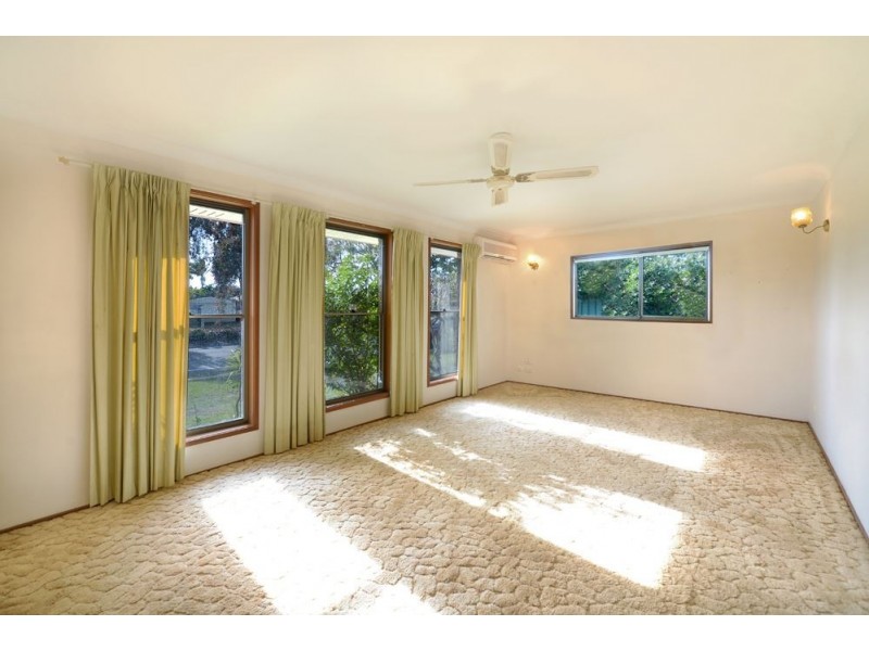 162 Markeri Street, Mermaid Waters QLD 4218