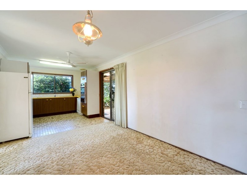 162 Markeri Street, Mermaid Waters QLD 4218
