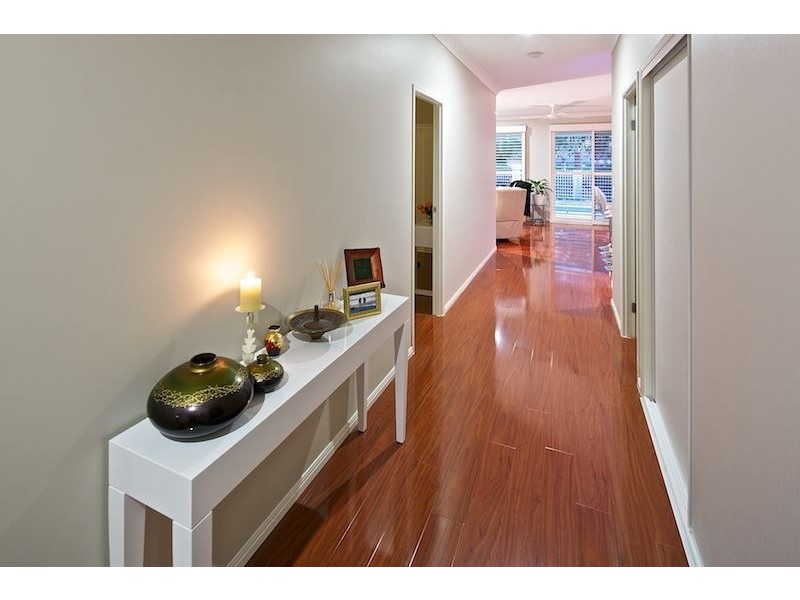 10 South Quay Drive, Biggera Waters QLD 4216