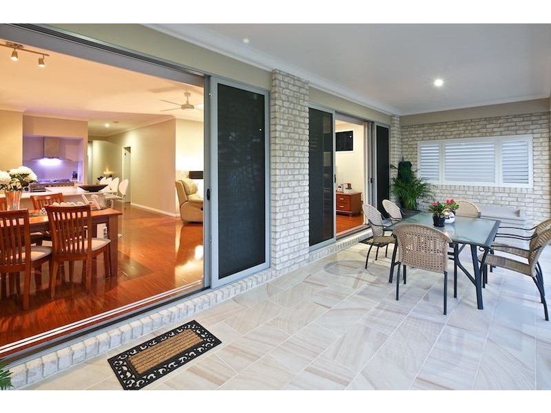 10 South Quay Drive, Biggera Waters QLD 4216