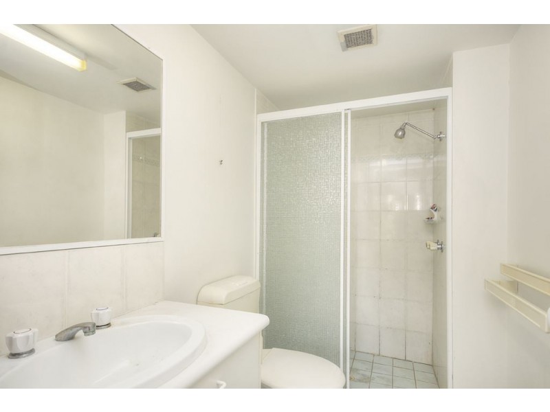 35 Palm Avenue, Surfers Paradise QLD 4217