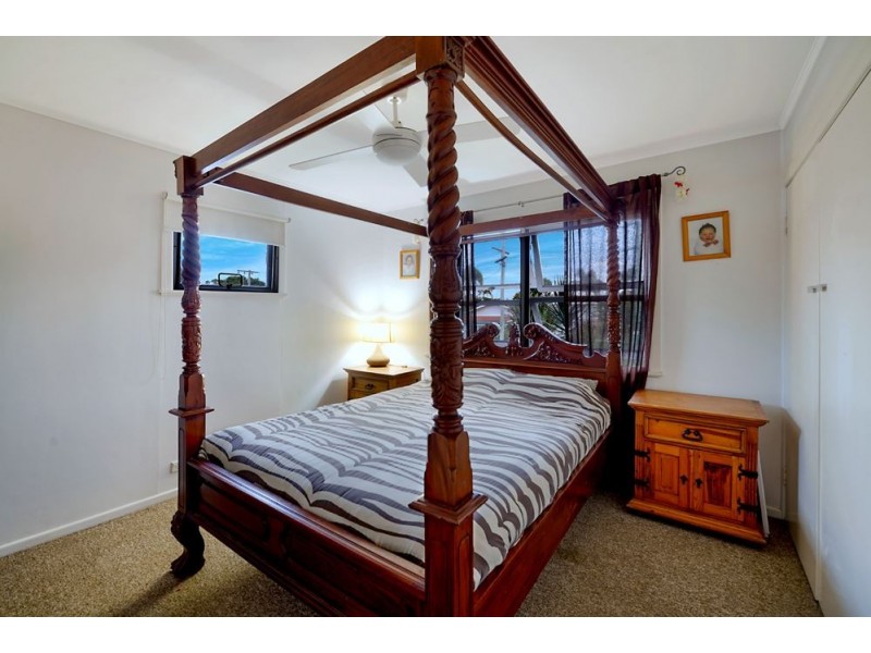 5 Kropp Street, Biggera Waters QLD 4216