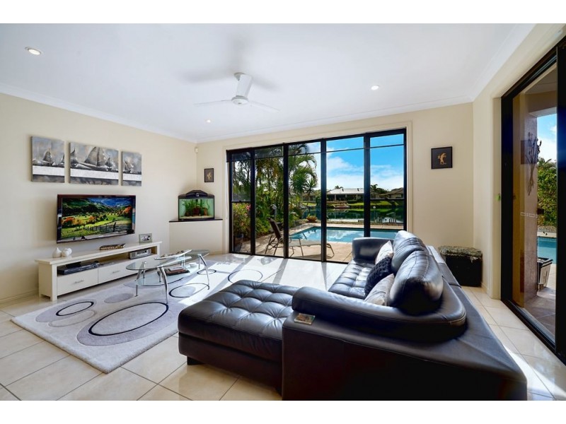 45 Lee-Anne Crescent, Monterey Keys QLD 4212