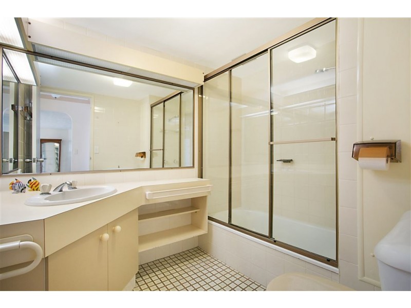 13/170 The Esplanade, Burleigh Heads QLD 4220