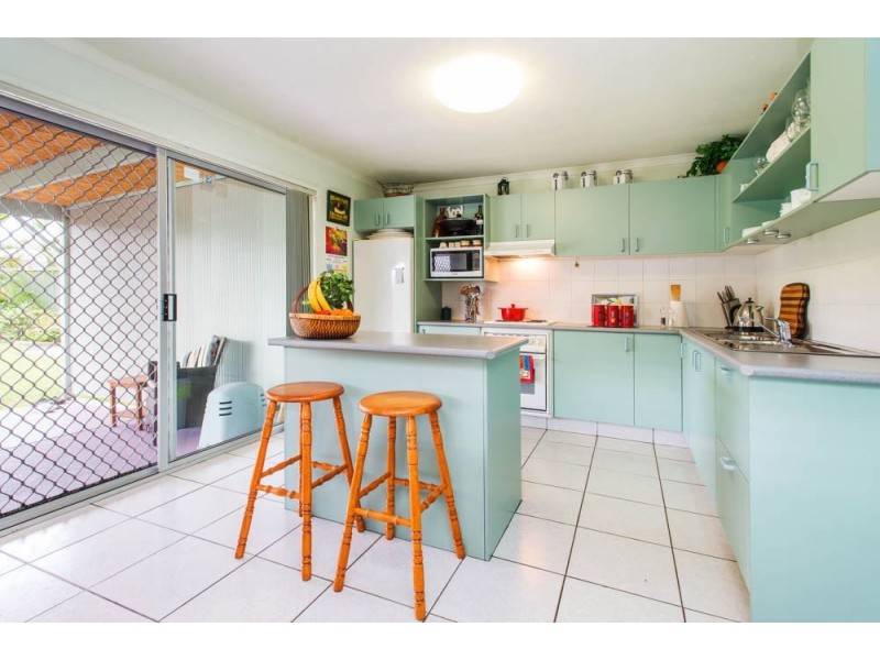 30 Barnard Street, Biggera Waters QLD 4216