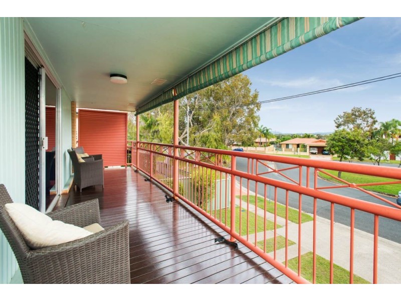 30 Barnard Street, Biggera Waters QLD 4216