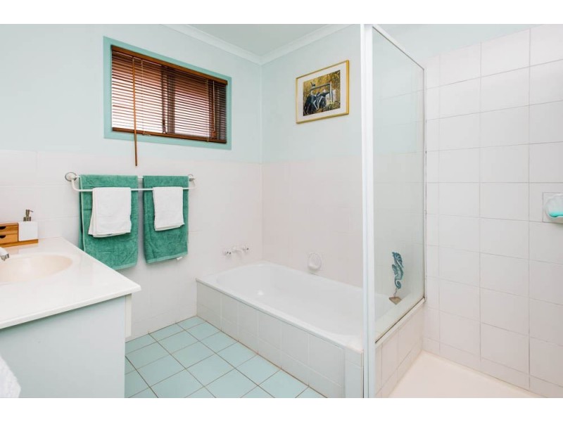 30 Barnard Street, Biggera Waters QLD 4216