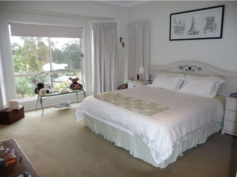 24 Rangeview Court, Boyland QLD 4275