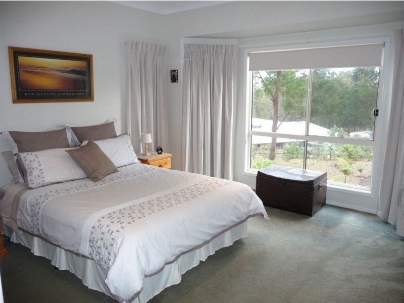 24 Rangeview Court, Boyland QLD 4275